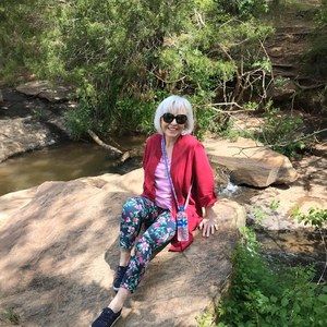 Meet your Posher, Carol